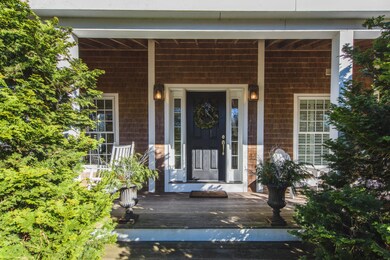 23 Green Ave, Oak Bluffs, MA 02557 - photo 3