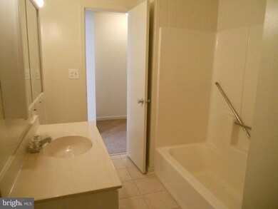 513 Powhatan Ct, Stafford, VA 22556 - photo 2