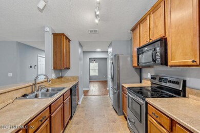 Low Res MLS Size (12 of 27)