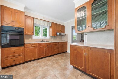 101 Maxwell Ave, Hightstown, NJ 08520 - photo 5