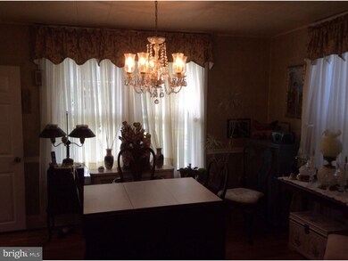 300 Jefferson St, Penns Grove, NJ 08069 - photo 6