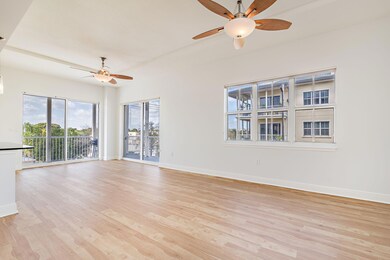 3940 N Flagler Dr unit 306, West Palm Beach, FL 33407 - photo 3