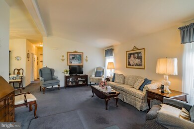 229 Chatham Ct, Souderton, PA 18964 - photo 5