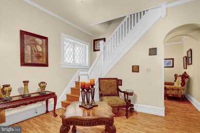 1742 Mineral Spring Rd, Reading, PA 19602 - photo 5