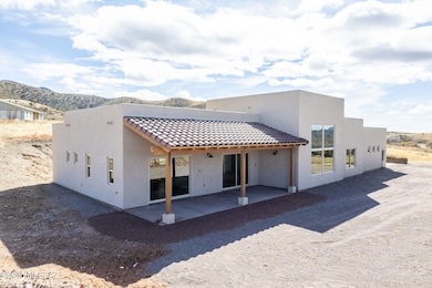 8-web-or-mls-109-red-mountain-ct