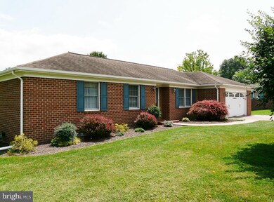 9848 Pleasant View Dr, New Market, VA 22844 - photo 2