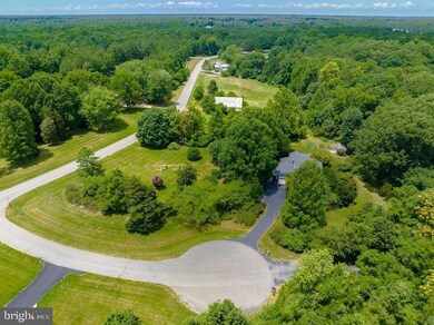 41396 Richneck Ct, Mechanicsville, MD 20659 - photo 2