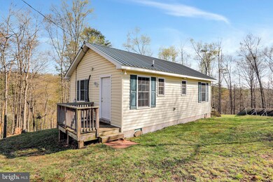 512 Brights Hollow Rd, Paw Paw, WV 25434 - photo 5