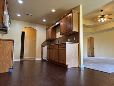 2330 Stonecrest Dr, Fayetteville, AR 72701 - photo 6