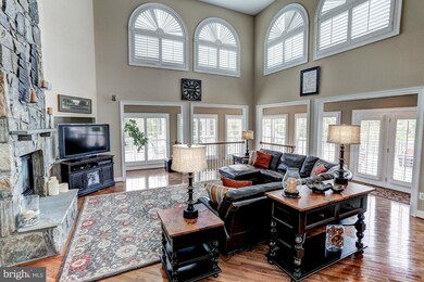 5142 Pleasant Forest Dr, Centreville, VA 20120 - photo 4