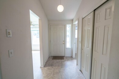 3013 SW Reindeer Ave, Redmond, OR 97756 - photo 3