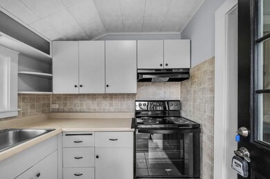 25 Maple St unit 27, Ludlow, MA 01056 - photo 6