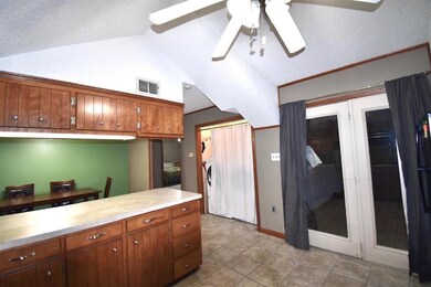 8517 N Kings Hwy, Texarkana, TX 75503 - photo 5