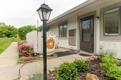 Real-estate-2229a714-c222-48cb-9ba7-8fa8