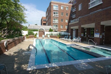 Bay Square unit 513, Cambridge, MA 02139 - photo 2