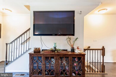 1005 Mcdonogh St, Baltimore, MD 21205 - photo 4