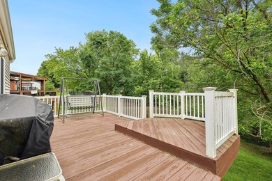 36-web-or-mls-Surrey Ct-2805-036