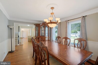 11935 Riders Ln, Reston, VA 20191 - photo 5