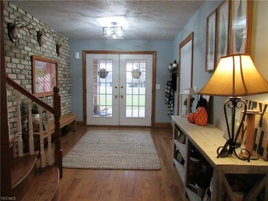 6810 Kepler Rd, New Franklin, OH 44216 - photo 4