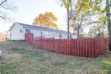 5228 Indiana 10, San Pierre, IN 46374 - photo 6