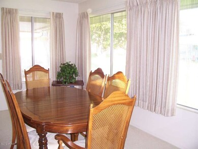 Az Room / Being used as a Formal Dining