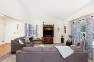 48 Oak Ln, Eatontown, NJ 07724 - photo 5