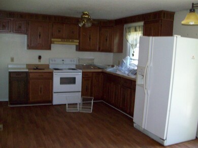 6890 S Tara Ln, Fort Branch, IN 47648 - photo 6