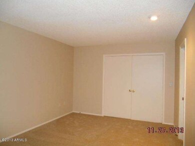 11148 W Emerald Dr, Sun City, AZ 85351 - photo 6