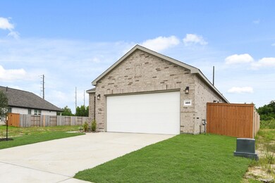 480 Long Branch Dr, Dayton, TX 77535 - photo 2