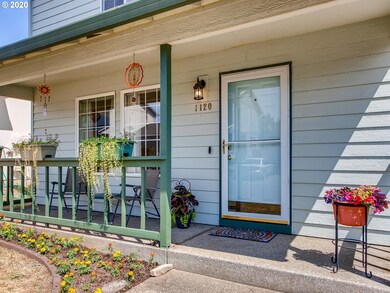 1120 SW Ivory Loop unit 18, Gresham, OR 97080 - photo 2