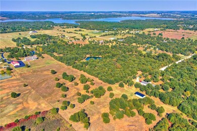 31509 Homer Lane Rd unit A, Shawnee, OK 74801 - photo 4