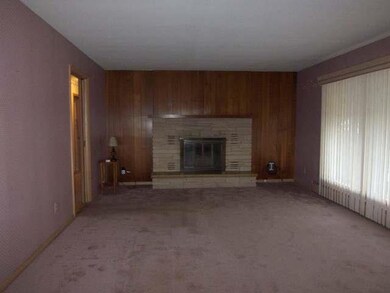 1202 S Superior St, Antigo, WI 54409 - photo 4