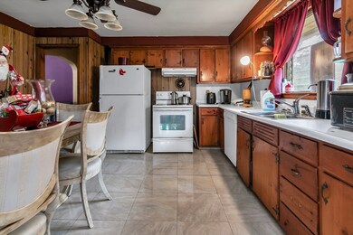 2 Cyr Dr, Lawrence, MA 01843 - photo 7