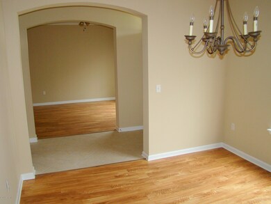 11669 Jacob Lois Ct, Jacksonville, FL 32218 - photo 3