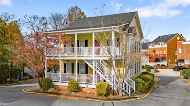 201 Side Aly unit A & B, Greensboro, NC 27406 - photo 3