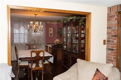 1450 Doebler Dr, North Tonawanda, NY 14120 - photo 5