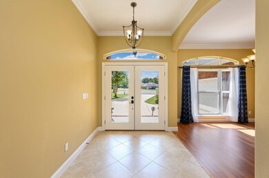 Entry into formal dining