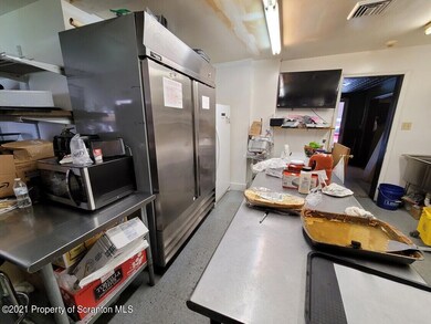 201 N River St, Olyphant, PA 18447 - photo 5