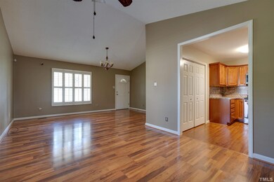 203 Polly Dr, Oxford, NC 27565 - photo 4