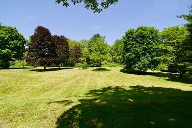 6 Crescent St, Easthampton, MA 01027 - photo 6