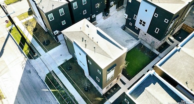 210 W Poplar St unit 101, San Antonio, TX 78212 - photo 6