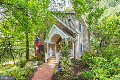 4033 7th St S, Arlington, VA 22204 - photo 2