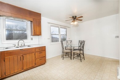 246 King Hill Rd, Indiana, PA 15701 - photo 5