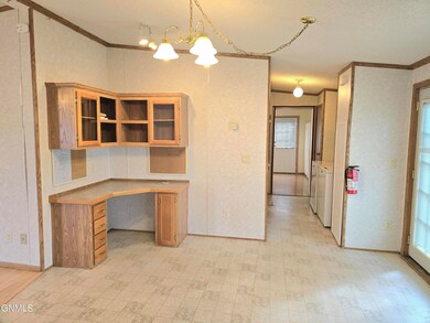 601 Avenue E, Napoleon, ND 58561 - photo 7