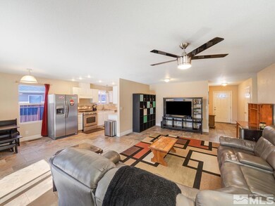 21 Duffy Ct, Dayton, NV 89403 - photo 6