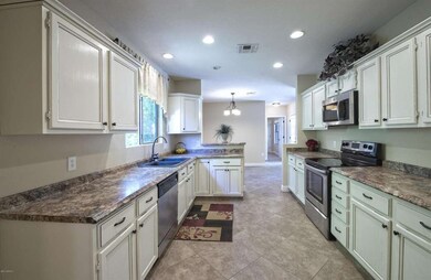 004_Kitchen View