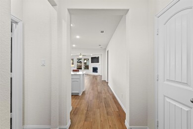 788 Brookside Dr, Springtown, TX 76082 - photo 2