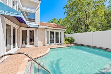 975 Weeping Willow Way, Hollywood, FL 33019 - photo 4