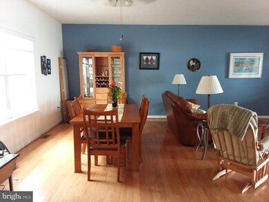 35351 Army Navy Dr, Mechanicsville, MD 20659 - photo 2