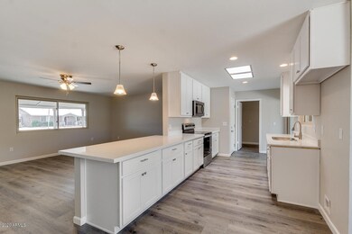 9926 W Crosby Cir N, Sun City, AZ 85351 - photo 3